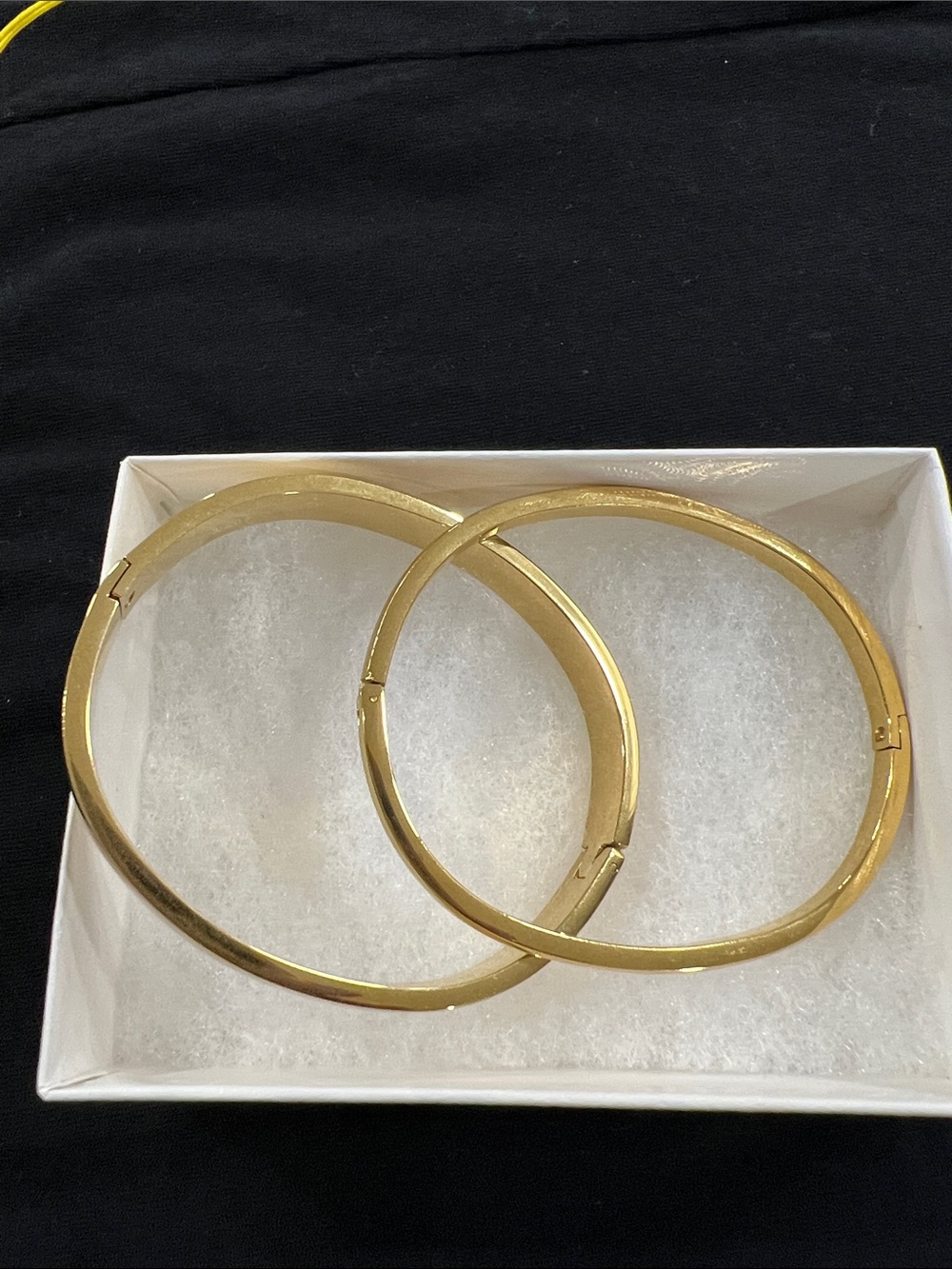 Gold Hoop Bangle Bracelet Set - Women's Jewelry